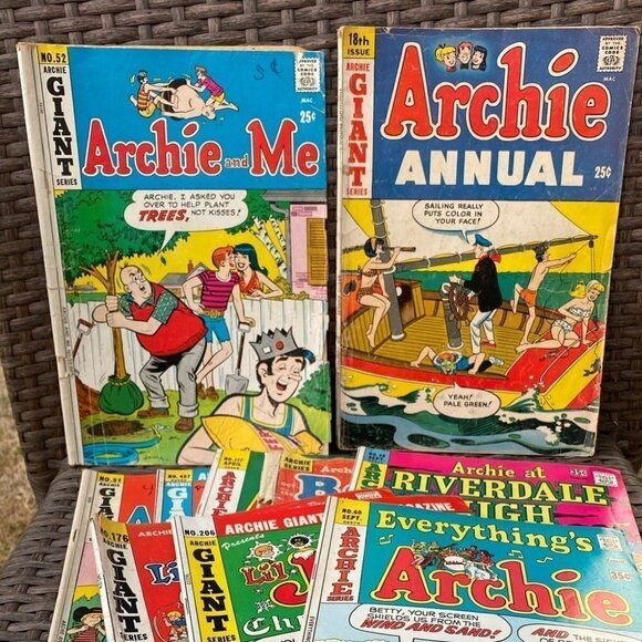 ARCHIE Giant Series Comics Lot of 10 Includes Archie Annual Jughead Betty *read* - Picture 3 of 7